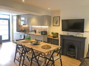 Photo 16- click for photo gallery